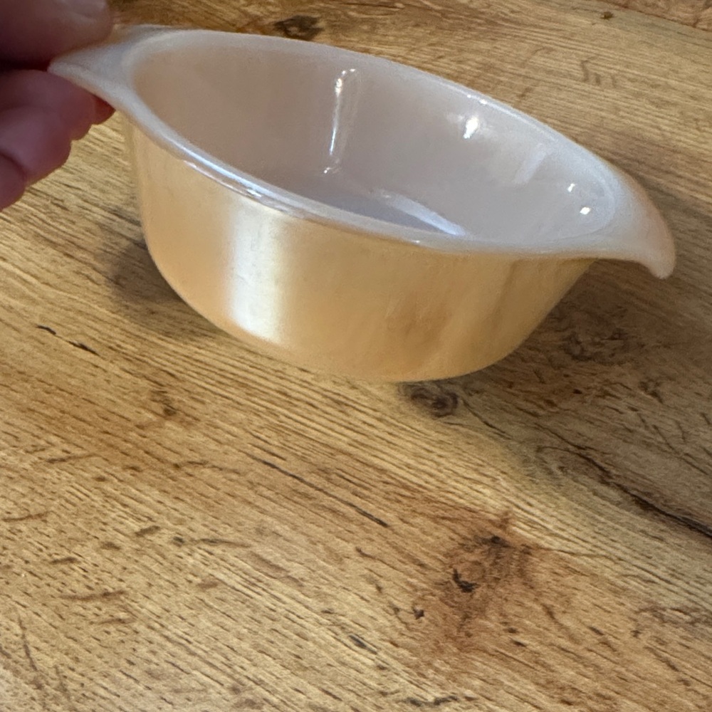 VTG Fire king Ovenware Anchor Hocking Peach #472 8oz serving Bowl (T5)